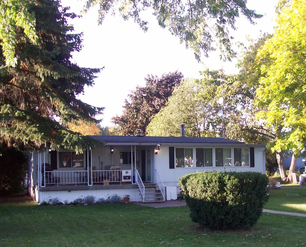 Twin Pines Mobile Home Park